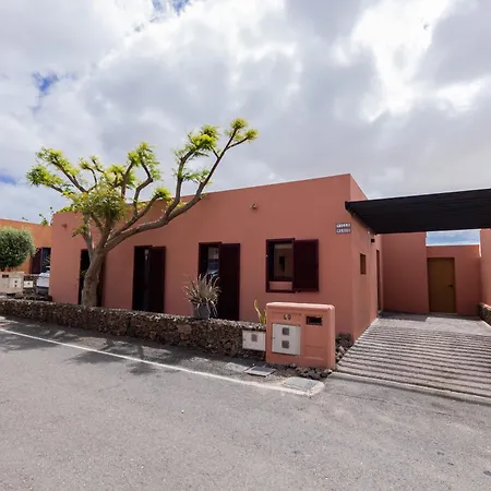 Сasa de vacaciones Mahor La Oliva